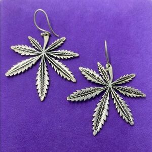 💛 Vintage Silver 925 Marijuana Leaf Hook Earrings